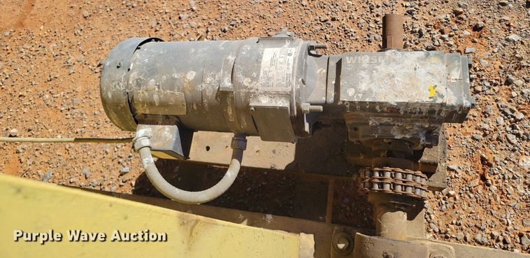 image for item KD9300 Yale DEW15X30RT11S4  overhead crane