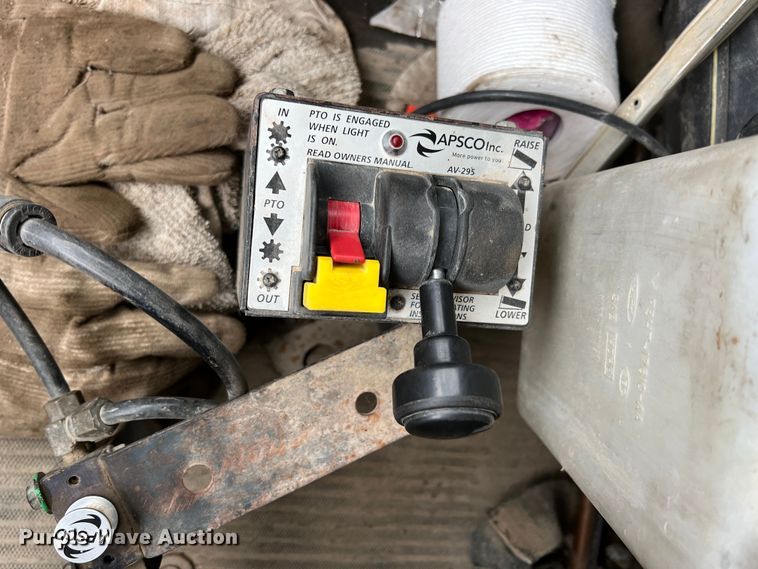 image for item KR9534 1993 Ford L9000  dump truck