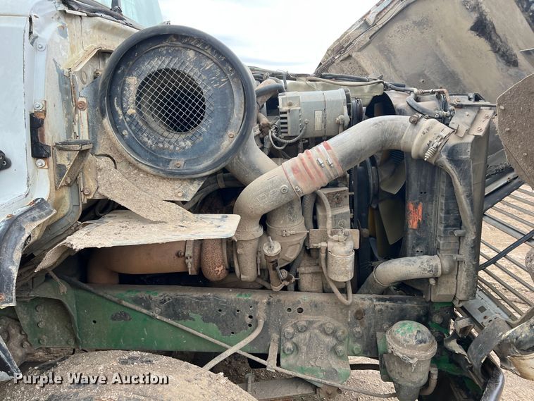 image for item KR9534 1993 Ford L9000  dump truck