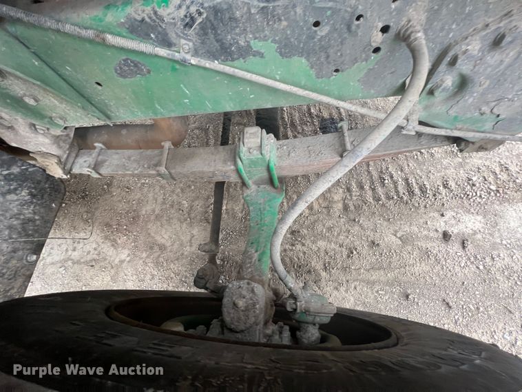 image for item KR9534 1993 Ford L9000  dump truck