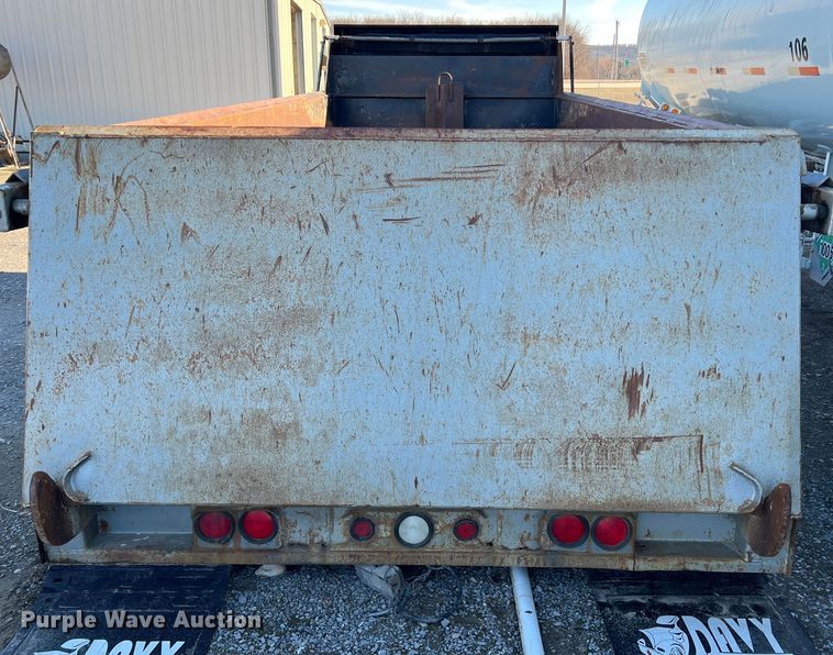 image for item KR9559 Dump bed