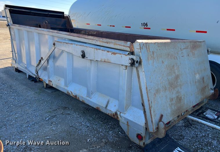 image for item KR9559 Dump bed