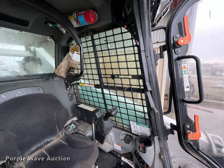 image for item KR9565 2020 Bobcat T870  tracked skid steer loader