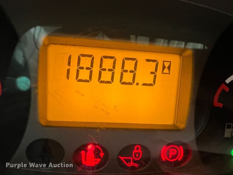 image for item KR9565 2020 Bobcat T870  tracked skid steer loader