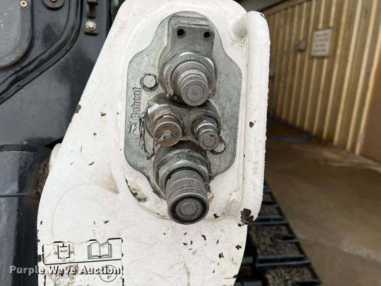 image for item KR9565 2020 Bobcat T870  tracked skid steer loader