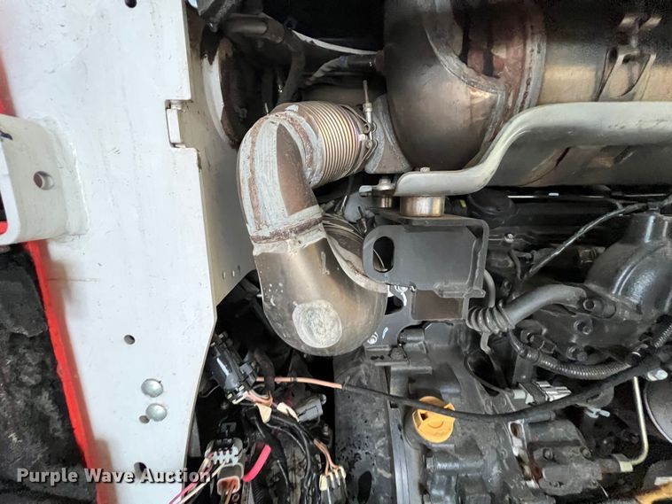 image for item KR9565 2020 Bobcat T870  tracked skid steer loader