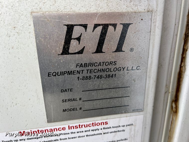 image for item KR9566 2016 Ford F550 Super Duty  bucket truck