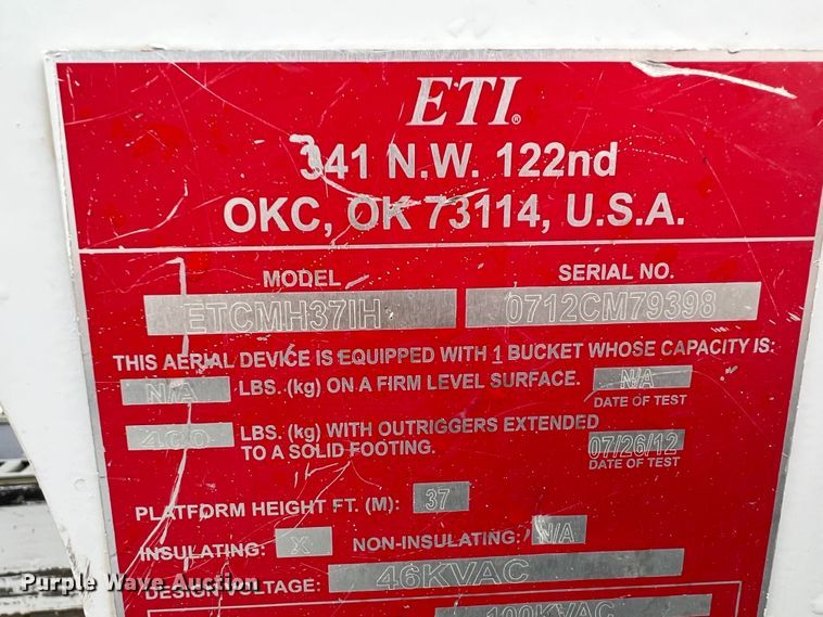 image for item KR9566 2016 Ford F550 Super Duty  bucket truck