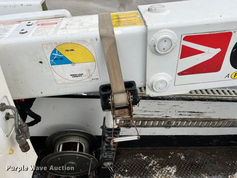 image for item KR9566 2016 Ford F550 Super Duty  bucket truck