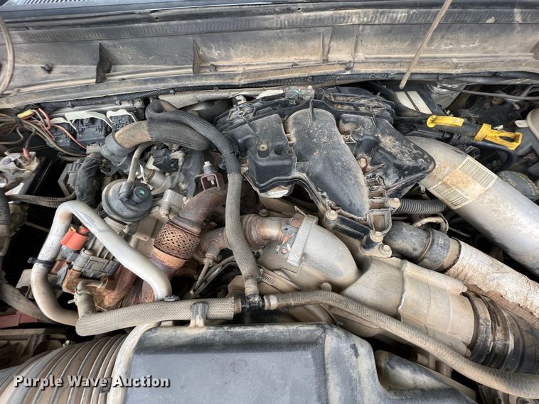 image for item KR9566 2016 Ford F550 Super Duty  bucket truck