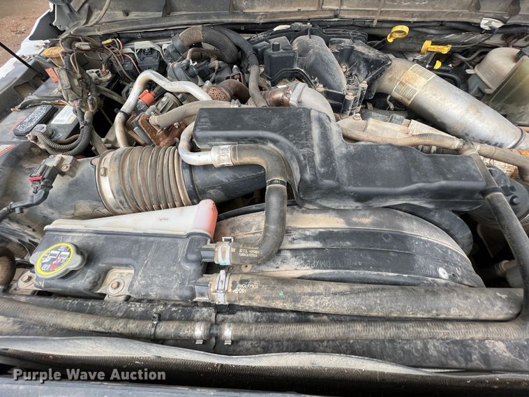 image for item KR9566 2016 Ford F550 Super Duty  bucket truck