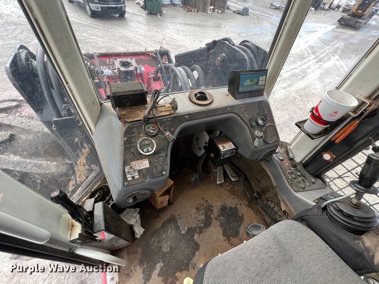 image for item KR9569 2009 Prentice Hydro-Ax 2764  mulcher