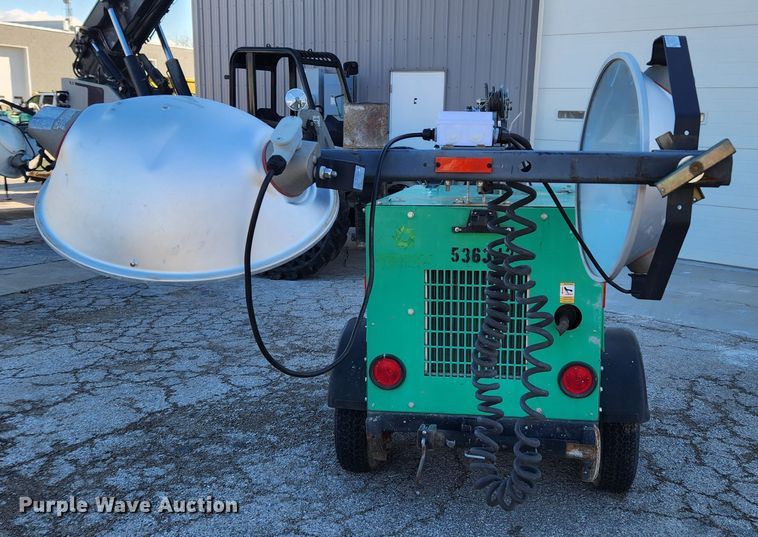 image for item KT9435 2013 Magnum MLT3060K  light plant