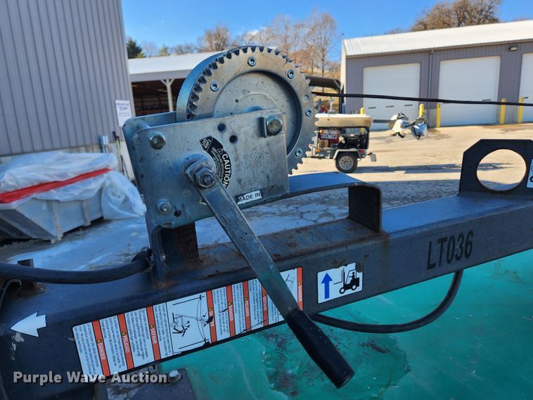 image for item KT9435 2013 Magnum MLT3060K  light plant