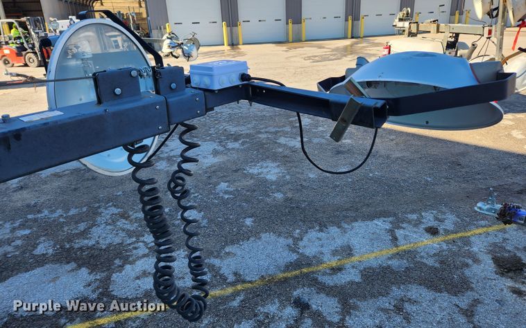 image for item KT9435 2013 Magnum MLT3060K  light plant