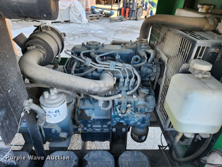 image for item KT9435 2013 Magnum MLT3060K  light plant