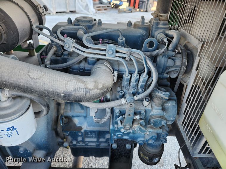 image for item KT9435 2013 Magnum MLT3060K  light plant