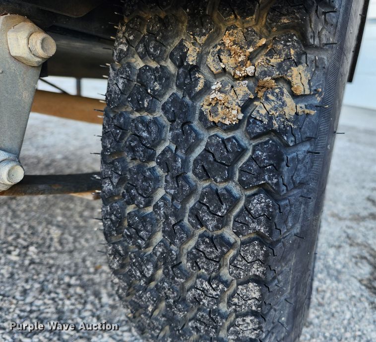 image for item KT9435 2013 Magnum MLT3060K  light plant