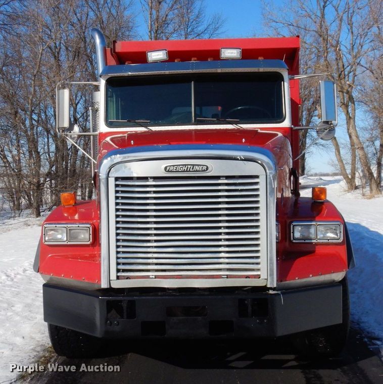 image for item KU9764 1997 Freightliner FL112SD  dump truck