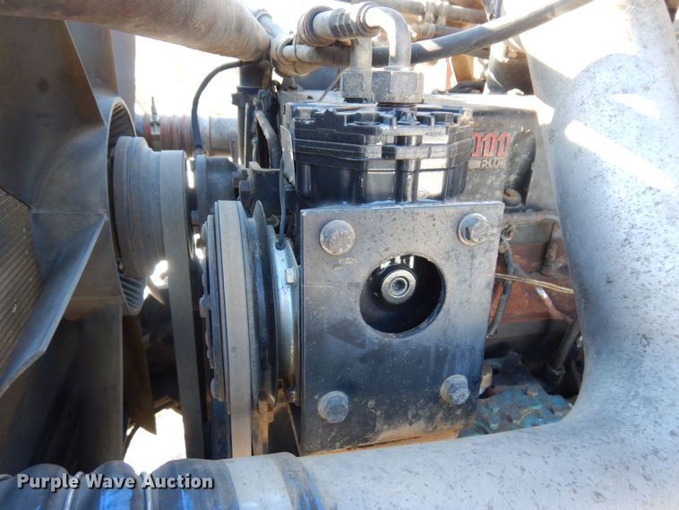 image for item KU9764 1997 Freightliner FL112SD  dump truck