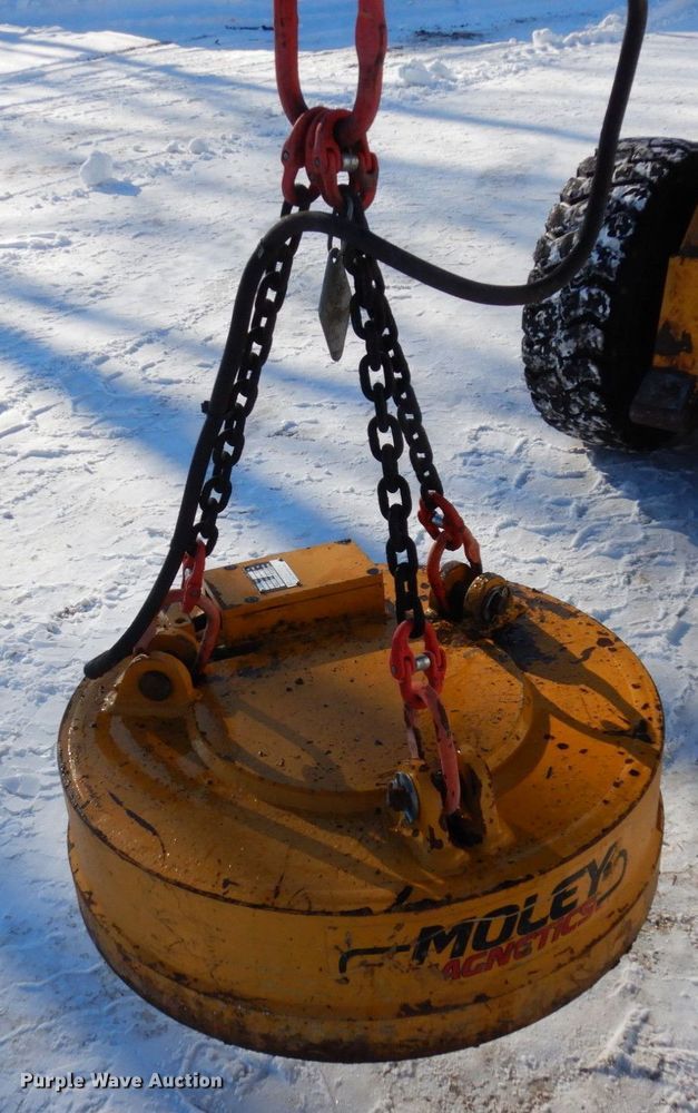 image for item KU9820 Moley Magnetics ESM 30  Moley ESM 30 skid steer magnet