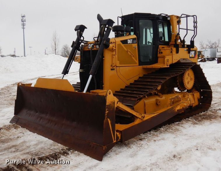 image for item KU9828 2015 Caterpillar D6T LGP  dozer