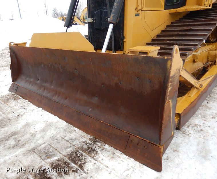 image for item KU9828 2015 Caterpillar D6T LGP  dozer