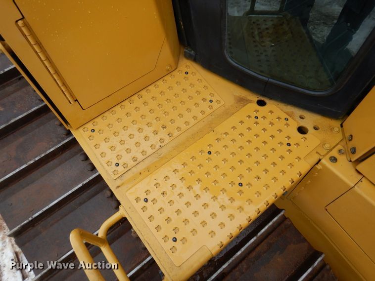 image for item KU9828 2015 Caterpillar D6T LGP  dozer