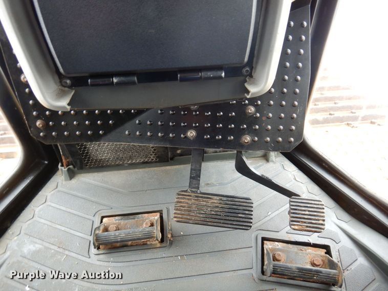 image for item KU9828 2015 Caterpillar D6T LGP  dozer