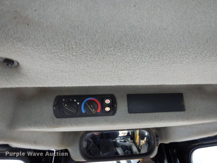 image for item KU9828 2015 Caterpillar D6T LGP  dozer