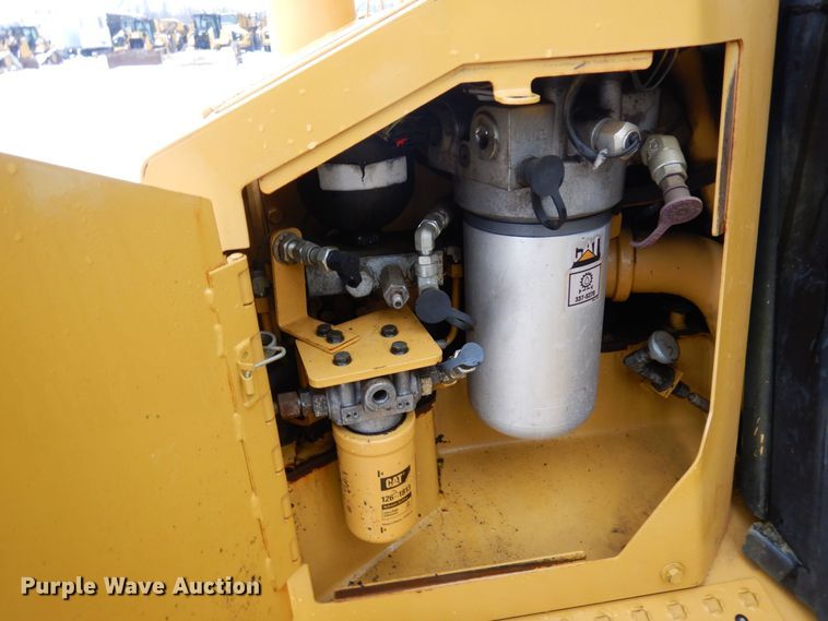 image for item KU9828 2015 Caterpillar D6T LGP  dozer
