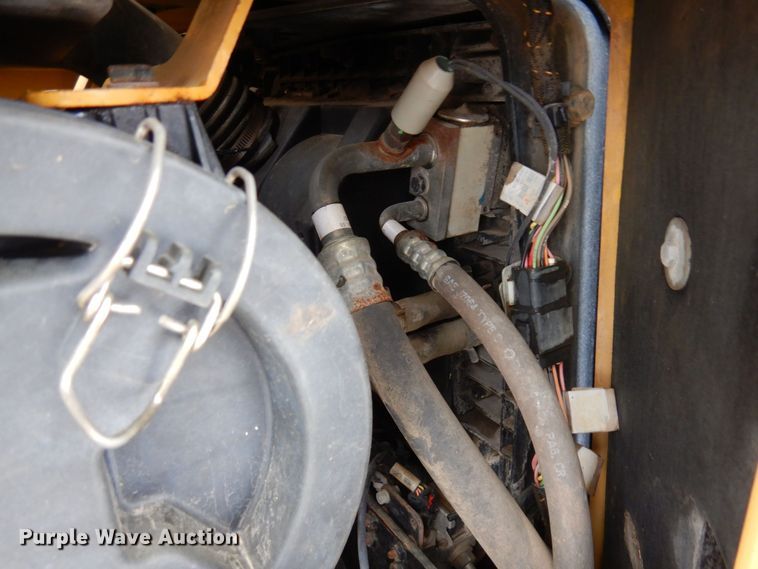 image for item KU9828 2015 Caterpillar D6T LGP  dozer