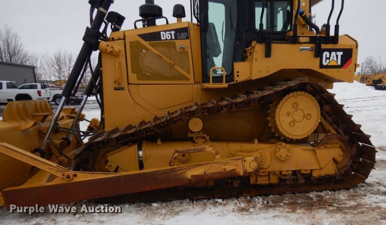 image for item KU9828 2015 Caterpillar D6T LGP  dozer