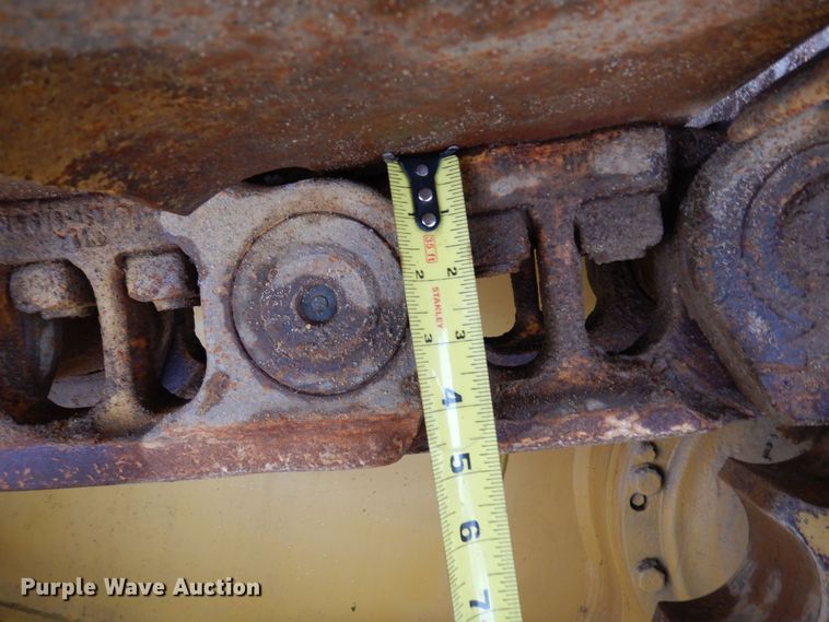 image for item KU9828 2015 Caterpillar D6T LGP  dozer