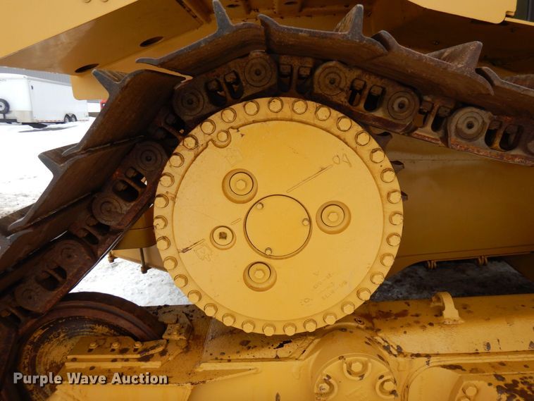image for item KU9828 2015 Caterpillar D6T LGP  dozer