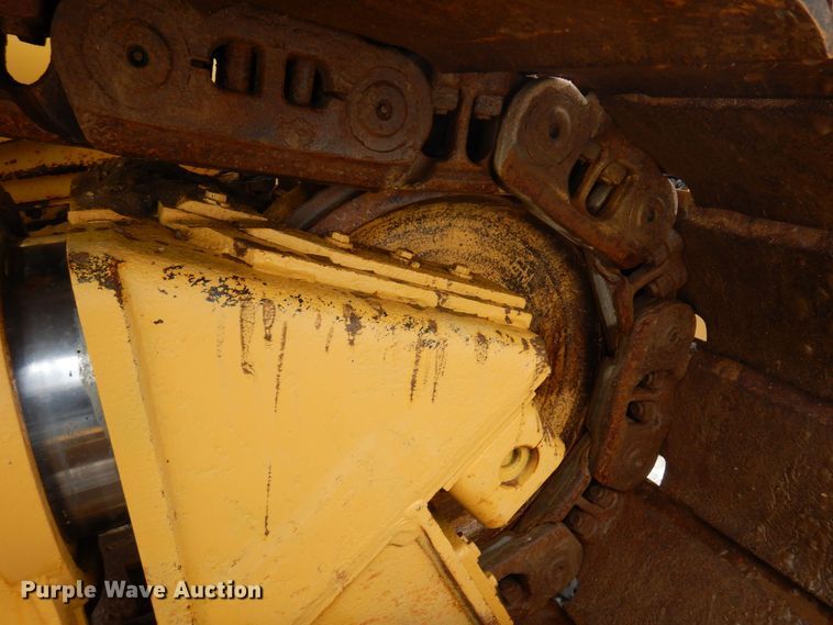image for item KU9828 2015 Caterpillar D6T LGP  dozer