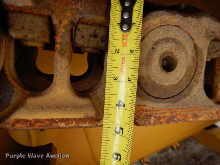 image for item KU9828 2015 Caterpillar D6T LGP  dozer