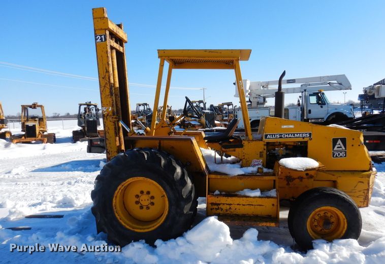 image for item KU9837 Allis Chalmers 706  forklift
