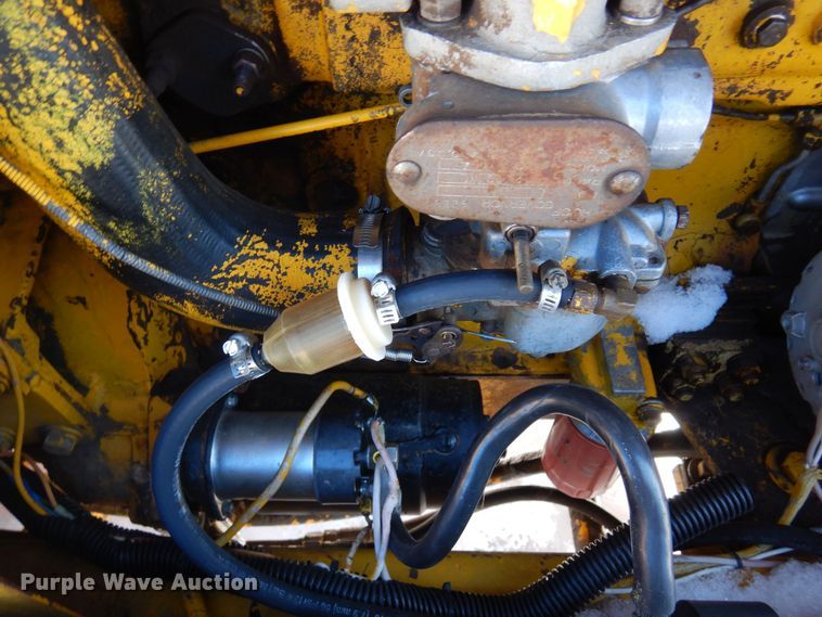 image for item KU9837 Allis Chalmers 706  forklift