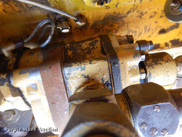 image for item KU9837 Allis Chalmers 706  forklift