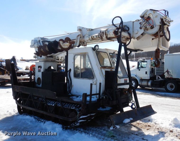 image for item KU9841 Bombardier MCD-1MC  track carrier with digger derrick