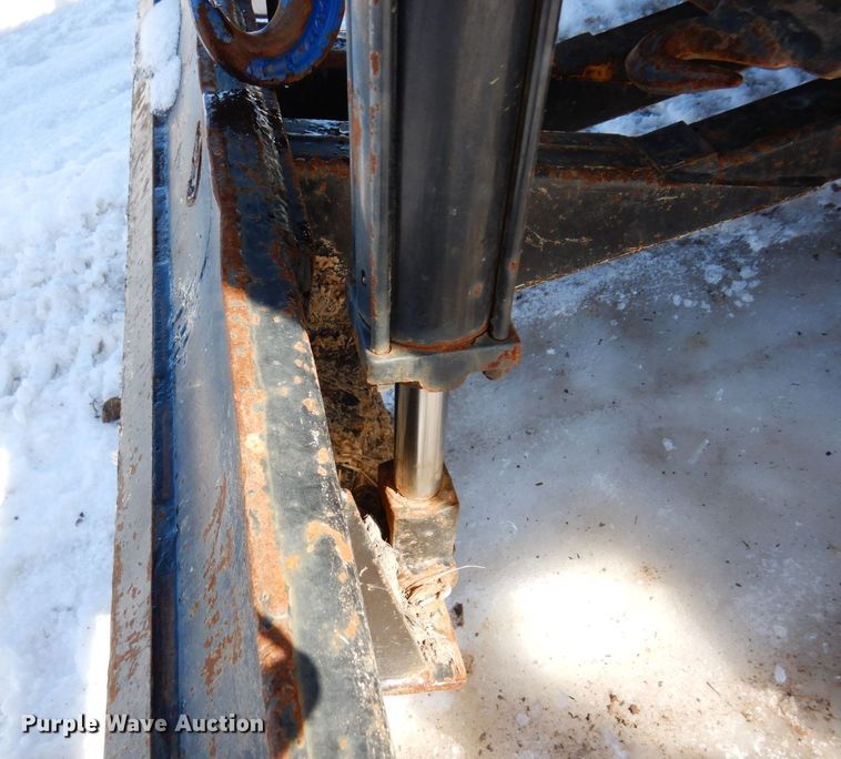 image for item KU9841 Bombardier MCD-1MC  track carrier with digger derrick