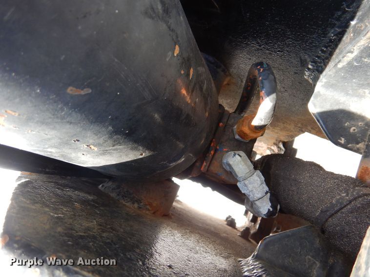 image for item KU9841 Bombardier MCD-1MC  track carrier with digger derrick