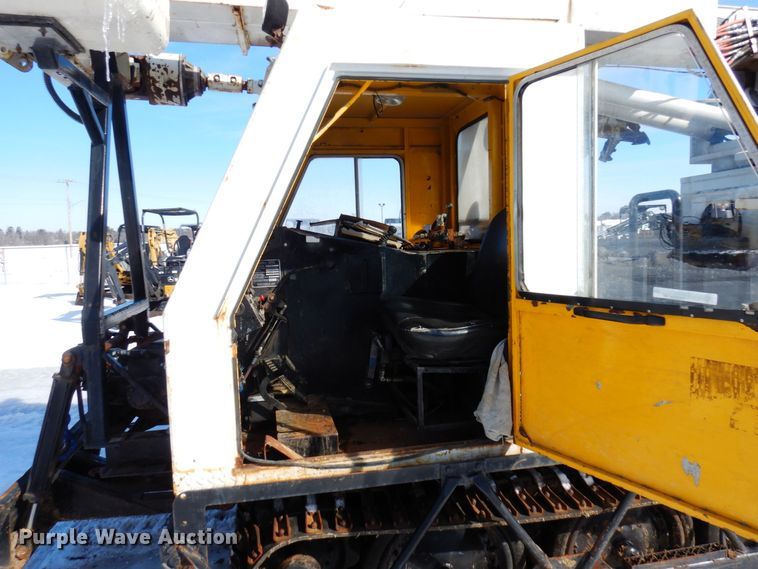 image for item KU9841 Bombardier MCD-1MC  track carrier with digger derrick