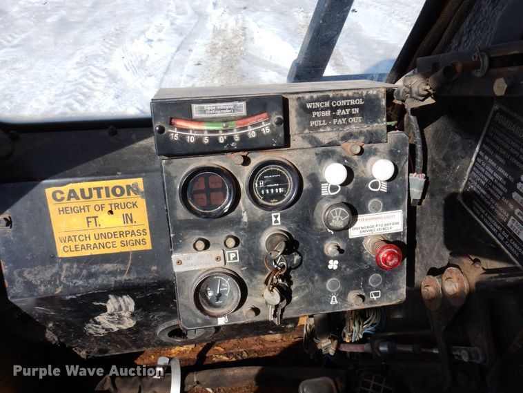 image for item KU9841 Bombardier MCD-1MC  track carrier with digger derrick