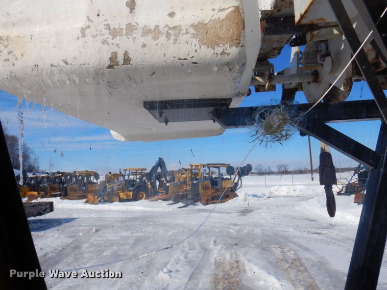 image for item KU9841 Bombardier MCD-1MC  track carrier with digger derrick