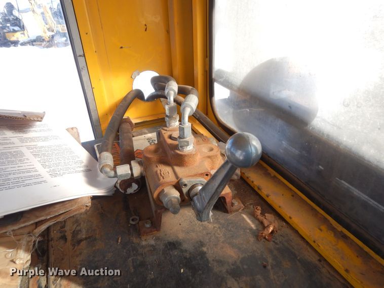 image for item KU9841 Bombardier MCD-1MC  track carrier with digger derrick