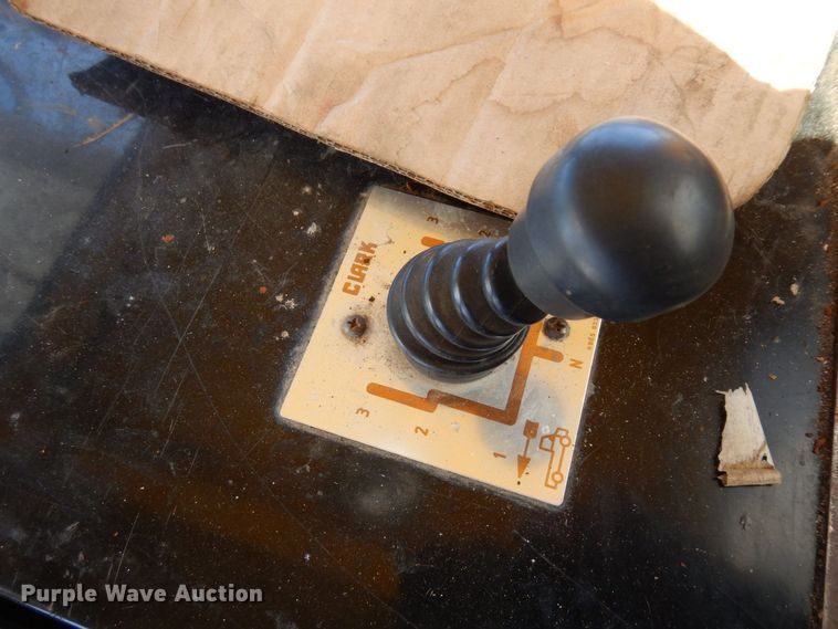 image for item KU9841 Bombardier MCD-1MC  track carrier with digger derrick