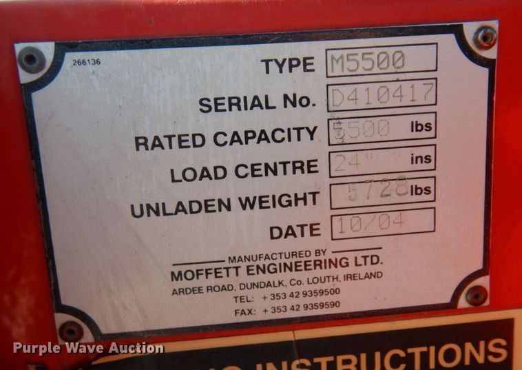 image for item KU9843 2004 Moffett M5500  forklift