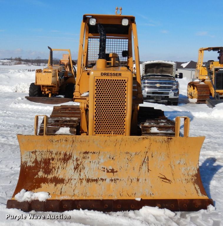 image for item KU9845 1995 Dresser TD-7H  dozer